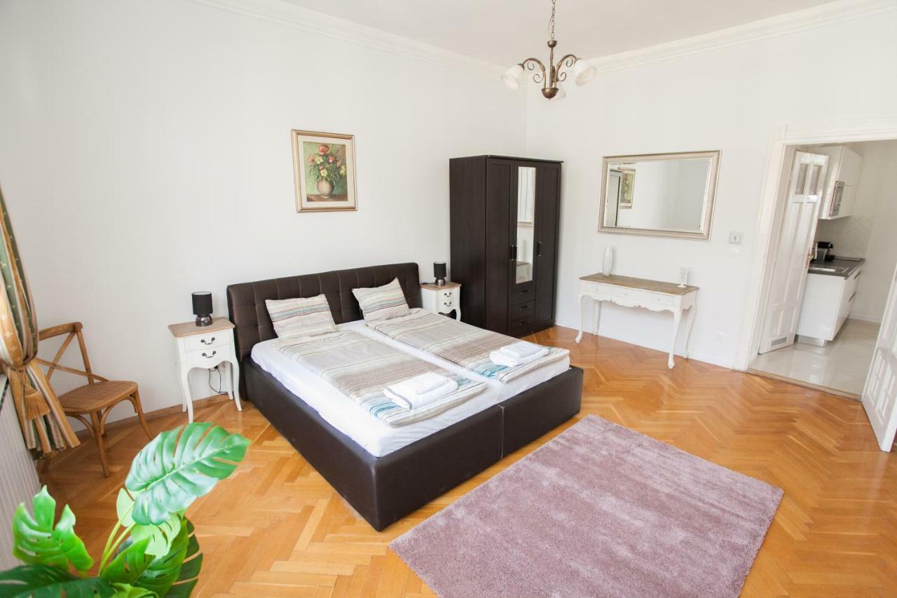 Chic & Charm Apartmán